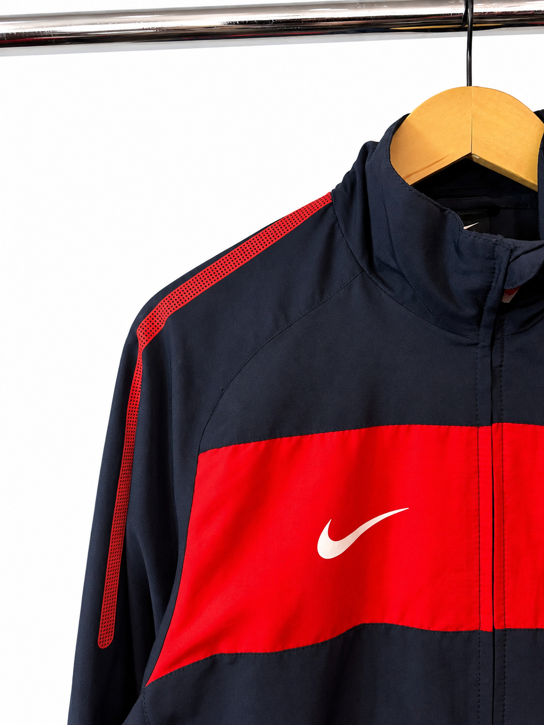 2010-11 Portugal Nike Tracksuit