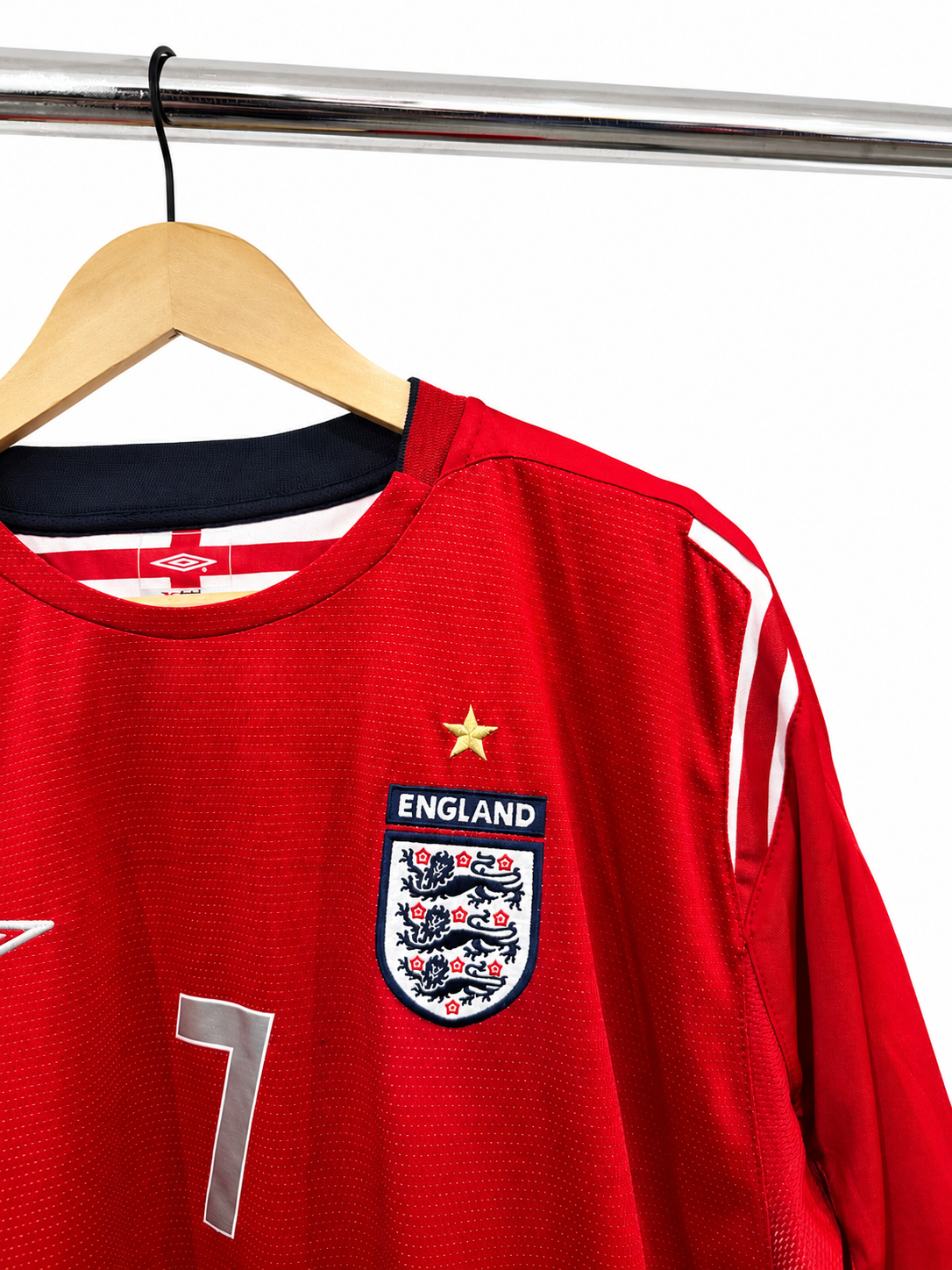 2004-06 England Away Jersey Umbro #7 Beckham